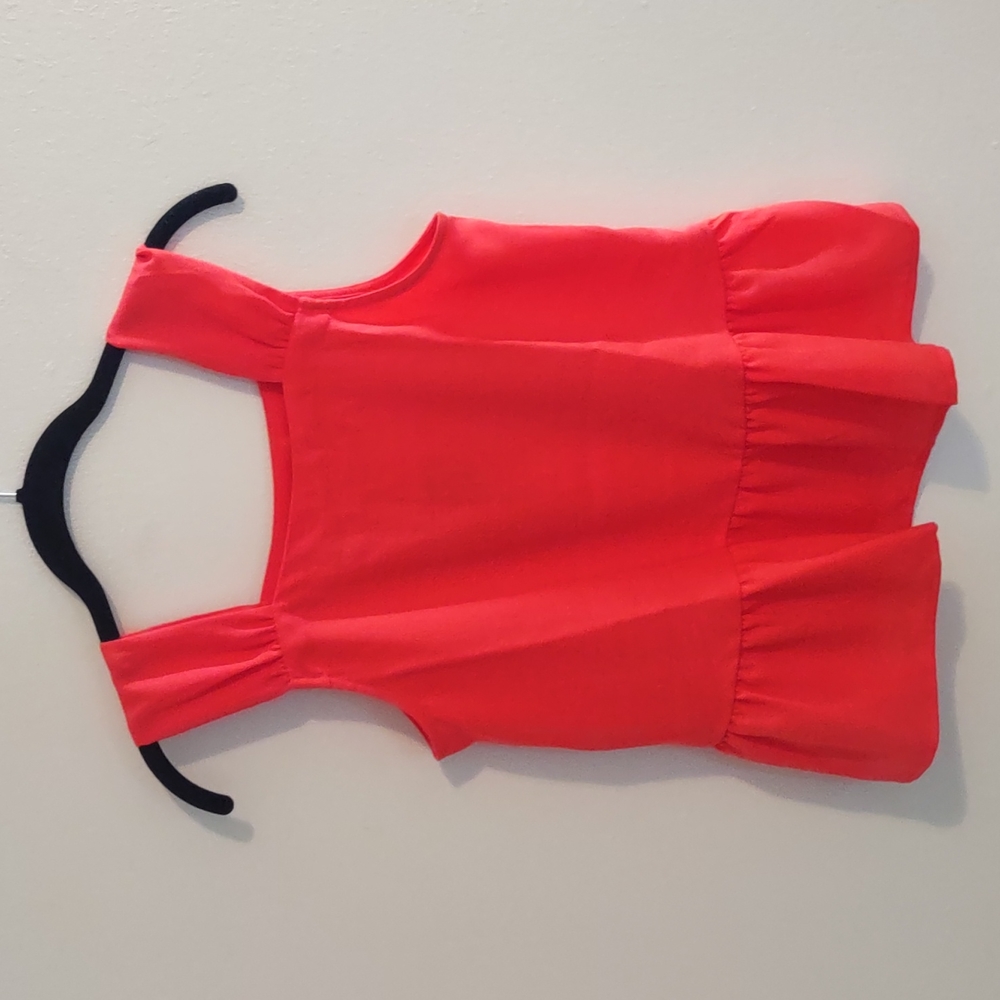 NEW Loft coral peplum tank